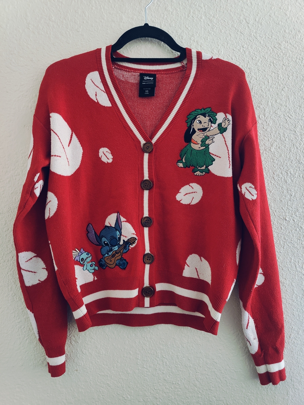 Disney Red Lilo & Stitch V-Neck Knit Cardigan Boxlunch Exclusive